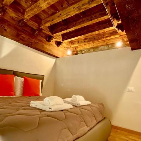 Santa Croce Apt ฟลอเรนซ์ ภายนอก รูปภาพ