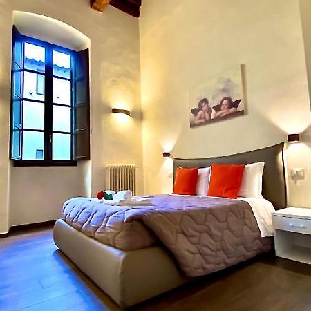 Santa Croce Apt ฟลอเรนซ์ ภายนอก รูปภาพ