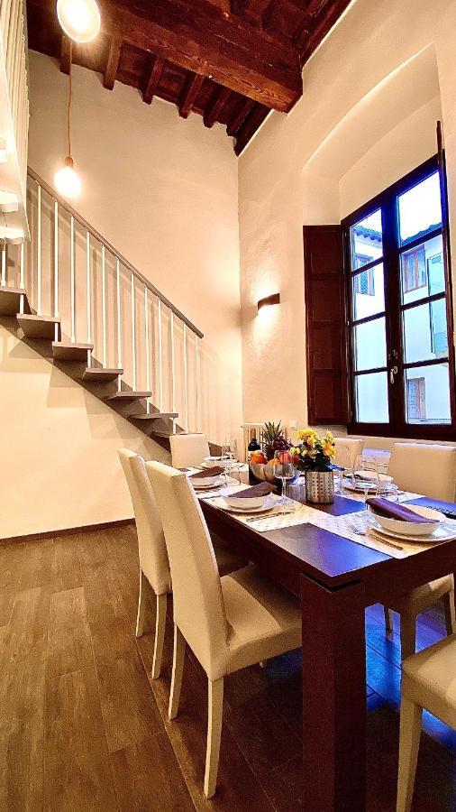 Santa Croce Apt ฟลอเรนซ์ ภายนอก รูปภาพ